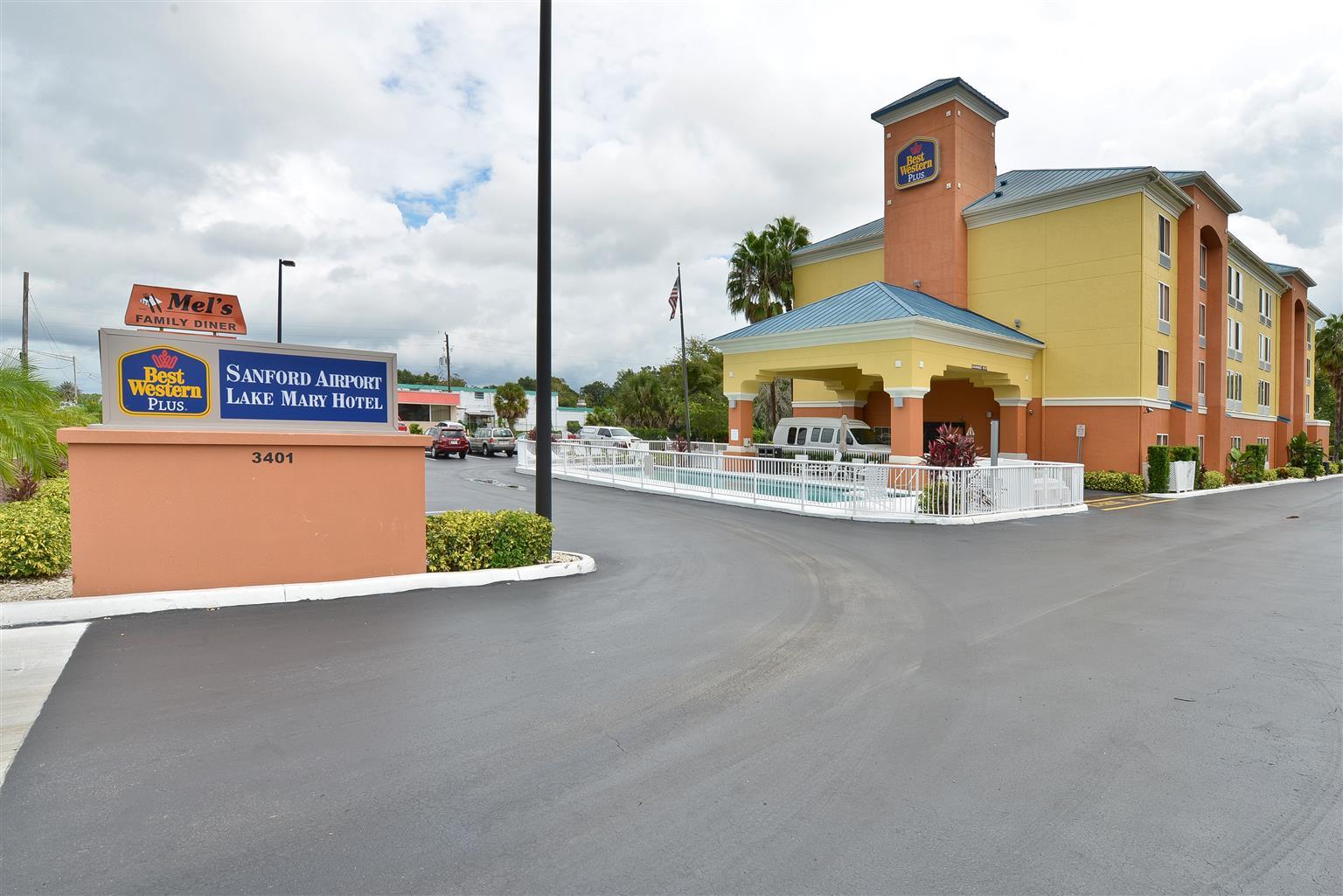 Best Western Plus Sanford Airport/Lake Mary Hotel Exterior photo